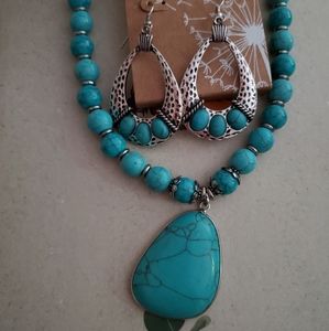 Turquoise necklace and earring set